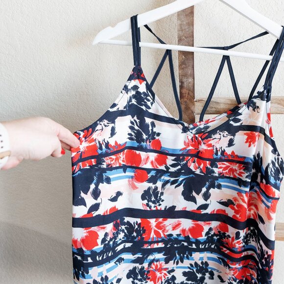 Simply Styled Floral Sleeveless Top | Size L | Strappy Back - Picture 3 of 6
